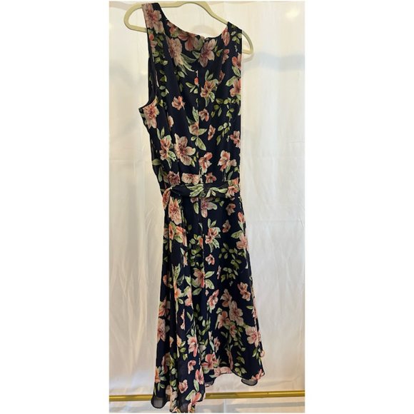 Jessica Howard midi-dress navy with pink florals plus 24W - Picture 2 of 3